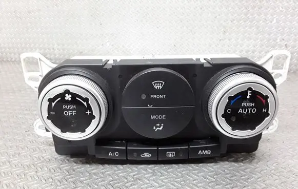 Mazda CX-7 Climate control unit K1900EG22