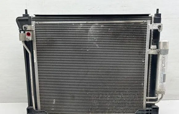 Nissan Pulsar Radiator set 92100BA61B 92131-BH40A 21403HX51A