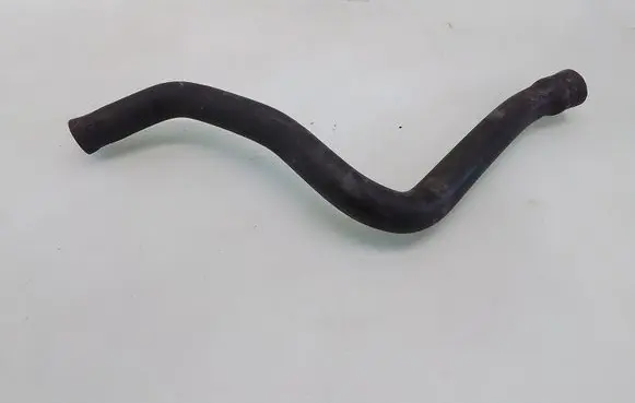 BMW 5 E39 Engine coolant pipe/hose