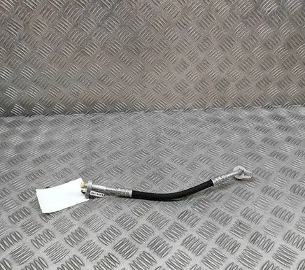 Volvo XC40 Air conditioning (A/C) pipe/hose 32226950