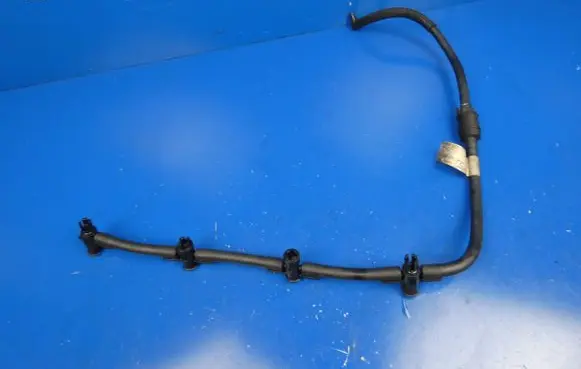 Mercedes-Benz E AMG W213 Fuel return line/hose 0445130114 A6540700036