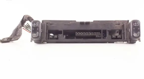 Mercedes-Benz E W210 Seat heating switch 2108200051
