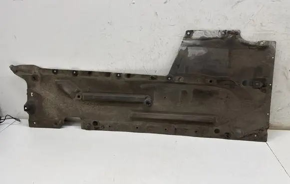 BMW 2 F22 F23 Side bottom protection 7241833