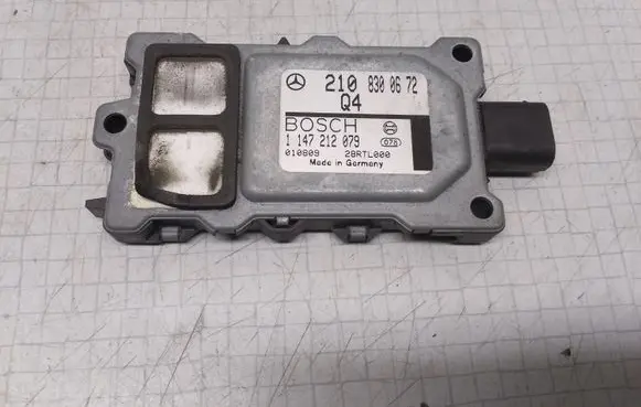 Mercedes-Benz E W210 Reducing agents exhaust control unit 2108300672 1147212079