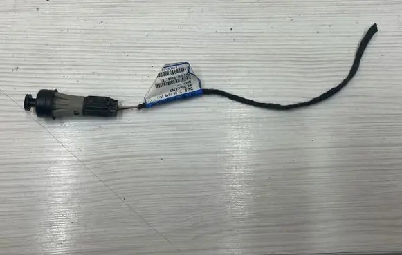 Rear door sensor