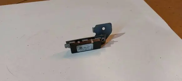 Antenna control unit