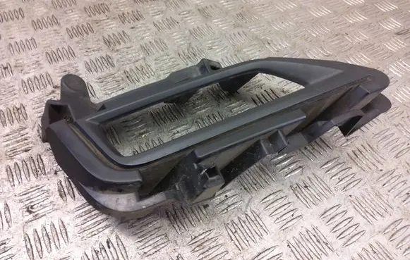 Nissan Micra K14 Front fog light trim/grill 1852197X