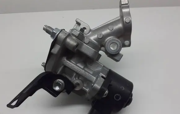 Toyota Avensis T270 EGR valve cooler 2562037120