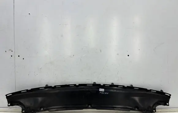 Porsche Macan (95B) Radiator trim 95B805187
