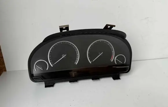 BMW 5 GT F07 Speedometer (instrument cluster) 9311652