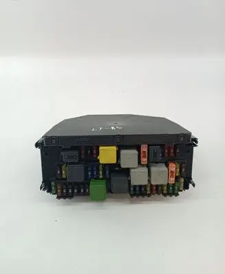 Mercedes-Benz E W212 Fuse box set A2129004025 A2129011107