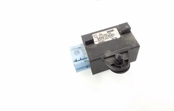 Citroen C5 Other relay 9652174680