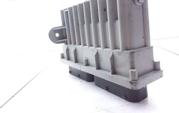 Opel Astra G Fan control module 09131731 252618