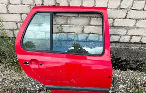 Volkswagen Golf III Rear door