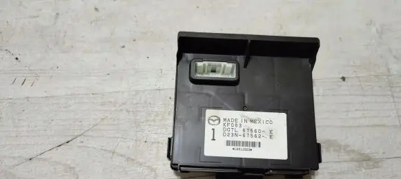 Mazda 2 BSM Control unit DG7L67560E