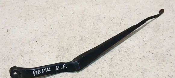Toyota Picnic Front wiper blade arm 5565 525T