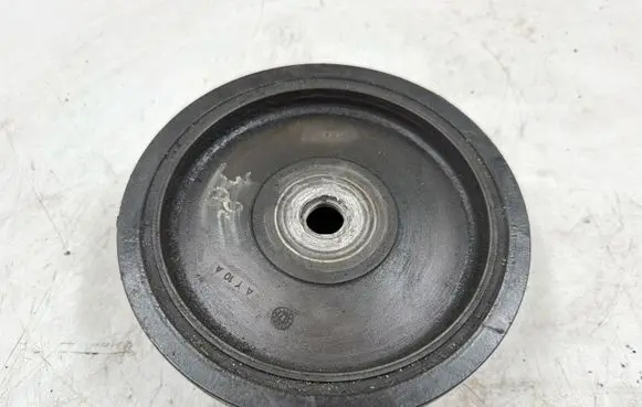 BMW 3 E90 E91 Crankshaft pulley 
