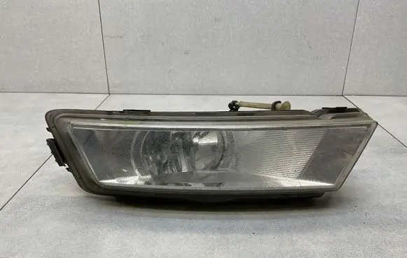 Skoda Rapid (NH) Front fog light 5JA941700