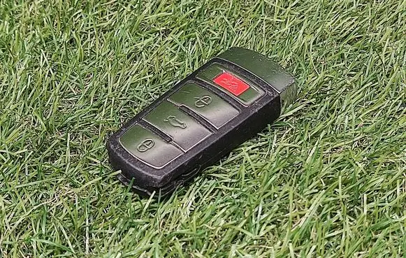 Volkswagen PASSAT CC Ignition key/card 3C0959752BB 5FA00906630
