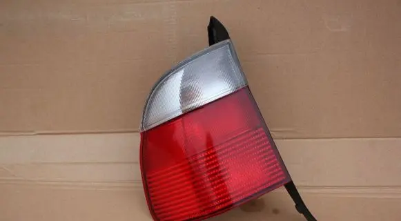 BMW 5 E39 Rear/tail lights 2496321