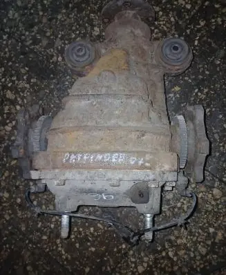 Nissan Pathfinder R51 Rear differential