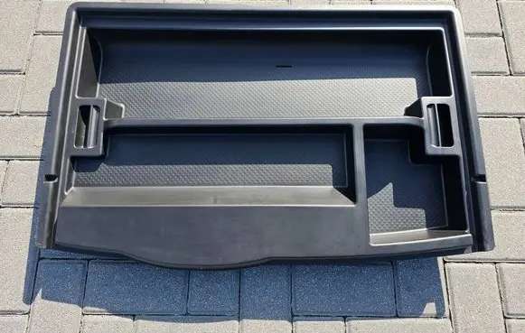 Maserati Levante Glove box in trunk 670040700