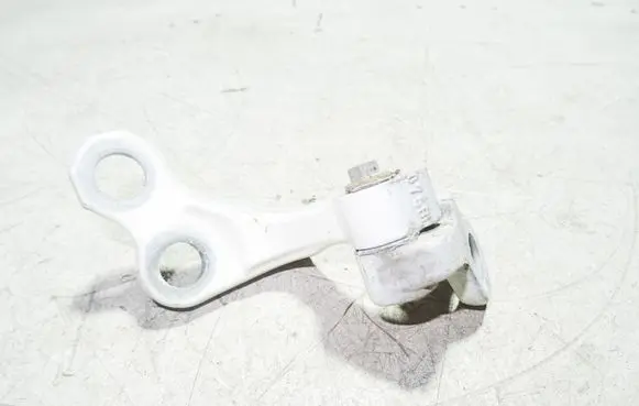 Ford Focus C-MAX Rear door upper hinge 3M51R26800AE