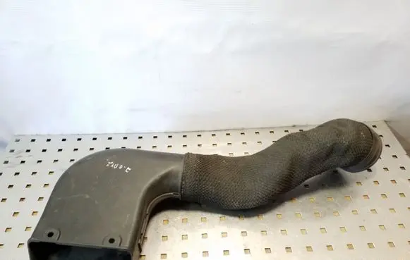 Hyundai Tucson JM Air intake duct part 282102E000