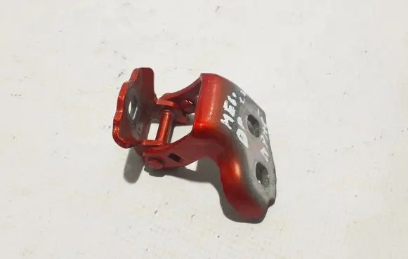 Renault Megane E-Tech Front door lower hinge 804002888R