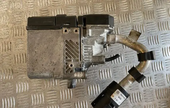 Porsche Cayenne (9PA) Auxiliary pre-heater (Webasto) 7L0815857B 67889C 7L0819617