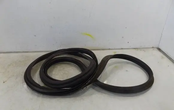 Seat Ibiza IV (6J,6P) Seal rubber (tailgate) 