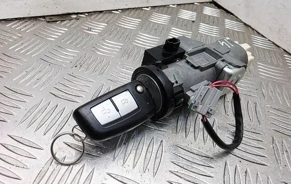 Nissan Juke I F15 Ignition lock HI716 28590C9968 A4119D365