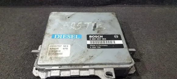 BMW 5 E34 Engine control unit/module 0281001183 2244734