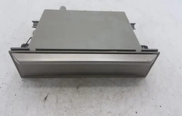Nissan X-Trail T30 Glove box 68475WL000 6847544F00 6847515U20