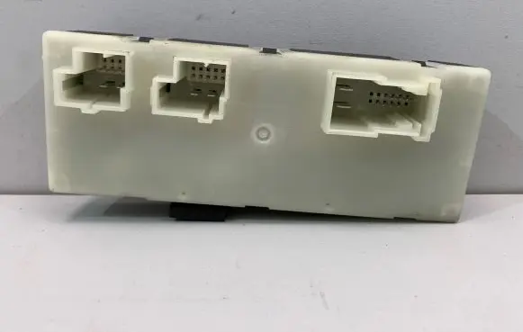 Tailgate/trunk control unit/module