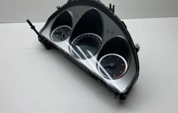 Mercedes-Benz C W204 Speedometer (instrument cluster) A2045407748 A2044402611 A2044423021