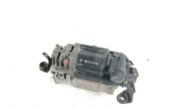 Mercedes-Benz CLS C218 X218 Air suspension compressor/pump A2123200404