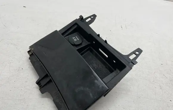 Mercedes-Benz E W212 Other interior part A2046801350