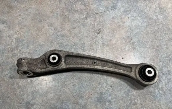 Porsche Macan (95B) Rear control arm 8K0407155C