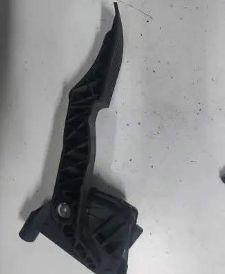 Opel Zafira A Accelerator throttle pedal 9202341 6PV00811400