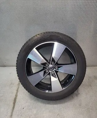 Volvo XC40 R19 alloy rim 31471554