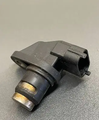 Mercedes-Benz E W211 Camshaft position sensor 0232103037 A004153