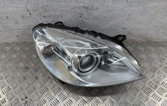 Mercedes-Benz B W245 Headlight/headlamp 0301220286 A1698204661 231210620