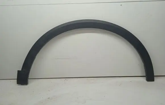 MG ZS Front arch trim 10252368 654572627