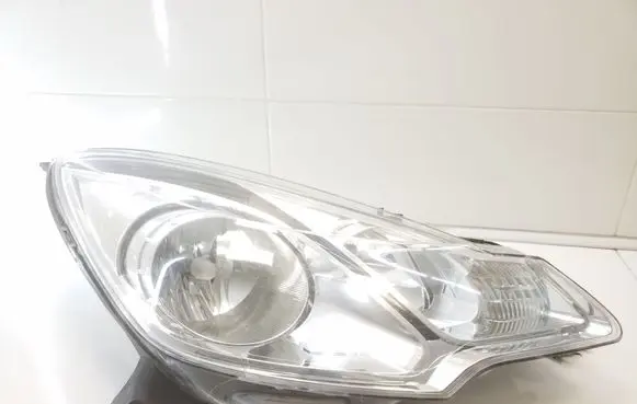 Citroen C3 Headlight/headlamp 967703388004 9677033880