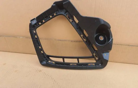 Hyundai Tucson IV NX4 Front fog light trim/grill 865C2N7000