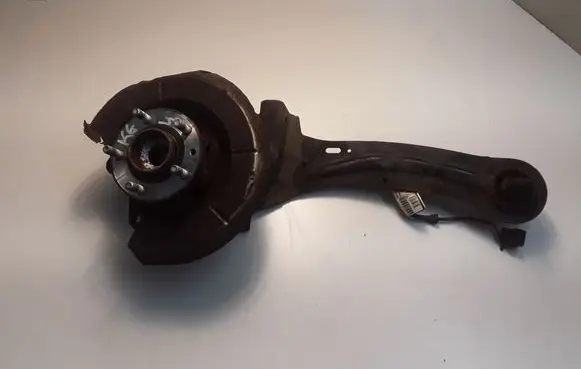 Volvo V40 Rear wheel hub 31360696