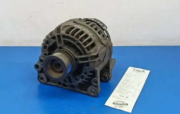 Volkswagen Transporter - Caravelle T4 Generator/alternator 074903025K