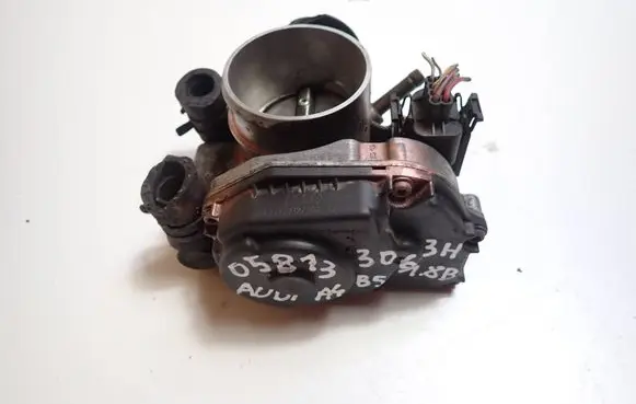 Audi A4 S4 B5 8D Throttle body valve 058133063H