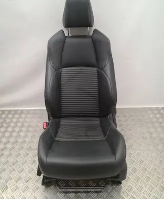 Toyota RAV 4 (XA50) Front driver seat 